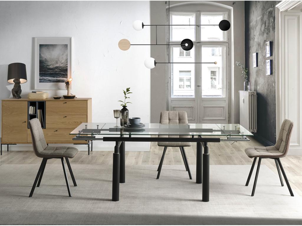 Chicyla extendable designer dining table with clear glass and black metal legs, 140 to 200cm OJAJ84316